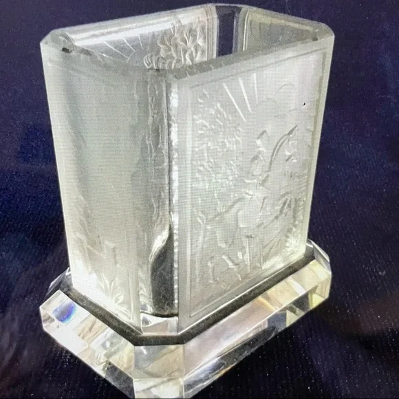 ART DECO CZECH FROSTED CIGARETTE 🚬 HOLDER -EQUESTRIAN 🐎 THEME CIRCA 1935 EUC